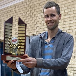 David Vanzyl wins